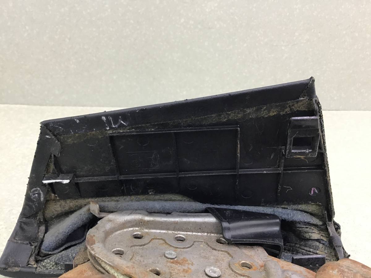 Рычаг стояночного тормоза Subaru Impreza (G12) 2007-2012 Рычаг стояночного тормоза Subaru Impreza (G12) 2007-2012