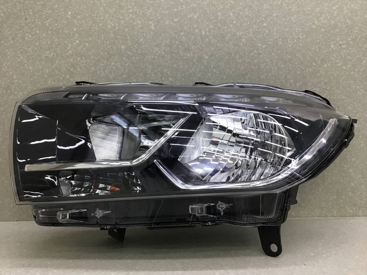 Фара левая Lada XRAY (GAB) 2015-2022 Фара левая Lada XRAY (GAB) 2015-2022