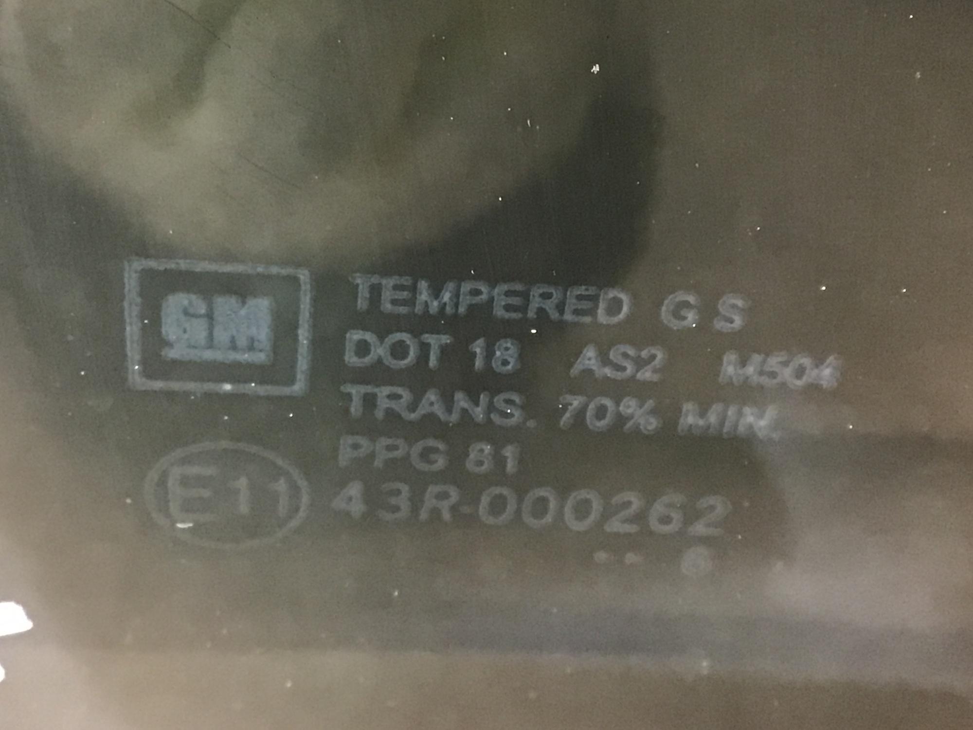 Стекло двери задней правой Opel Meriva A 2002-2010