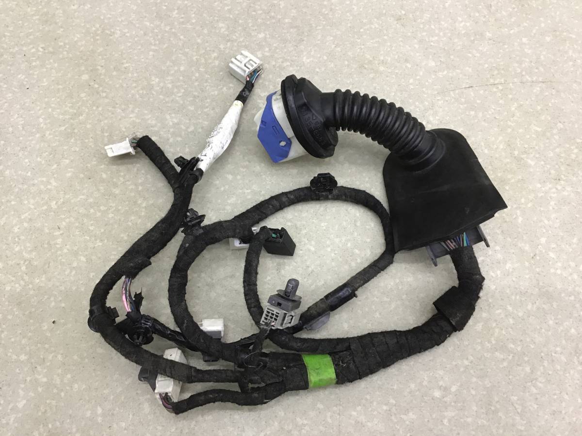 Проводка двери Mazda CX-5 (KE) 2011-2017