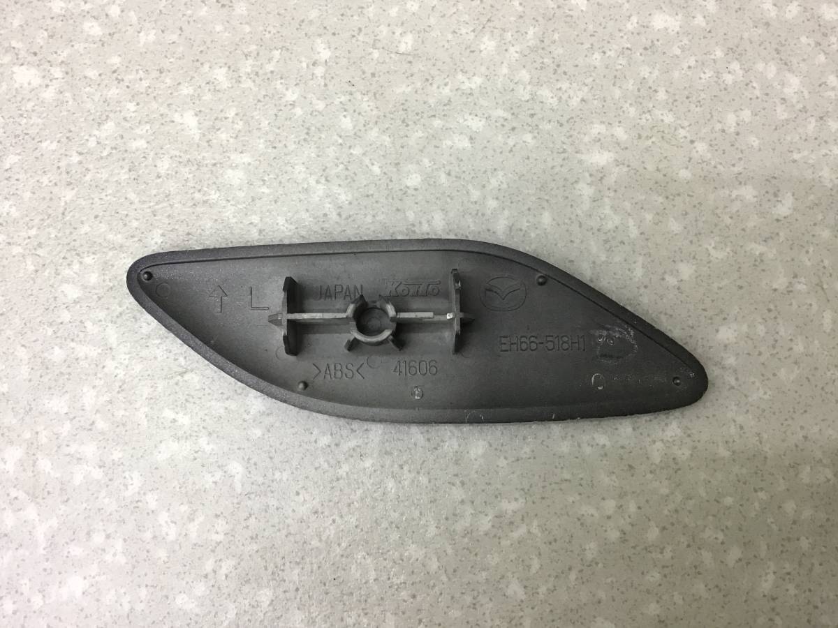 Крышка форсунки омывателя Mazda CX-7 (ER) 2006-2012 Крышка форсунки омывателя Mazda CX-7 (ER) 2006-2012