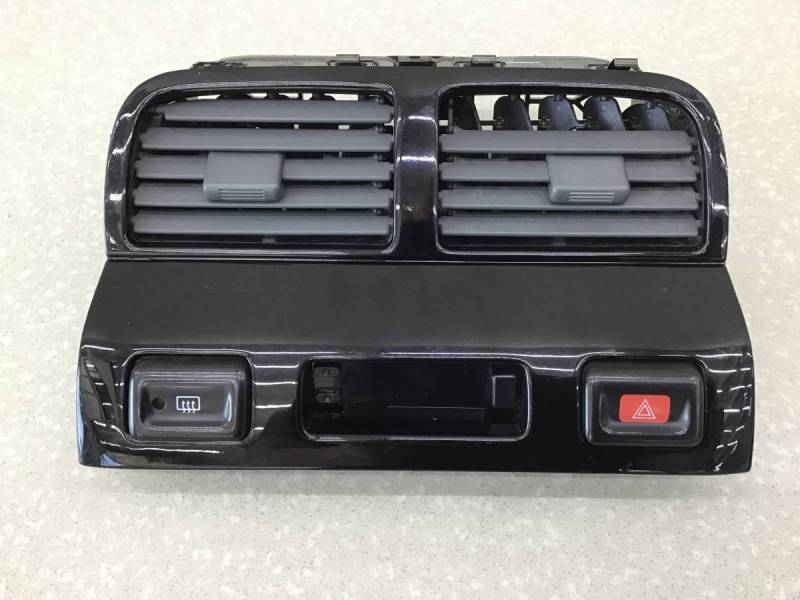 Накладка торпедо Nissan Cefiro (A32) 1994-1999 Накладка торпедо Nissan Cefiro (A32) 1994-1999