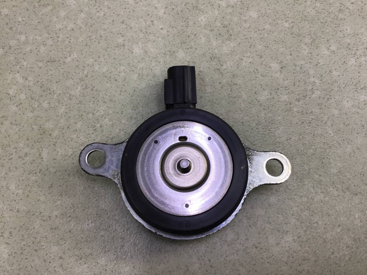 Клапан электромагн. изменения фаз ГРМ Toyota Land Cruiser (J300) 2021>