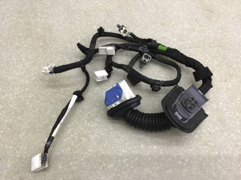 Проводка двери Mazda CX-5 (KE) 2011-2017