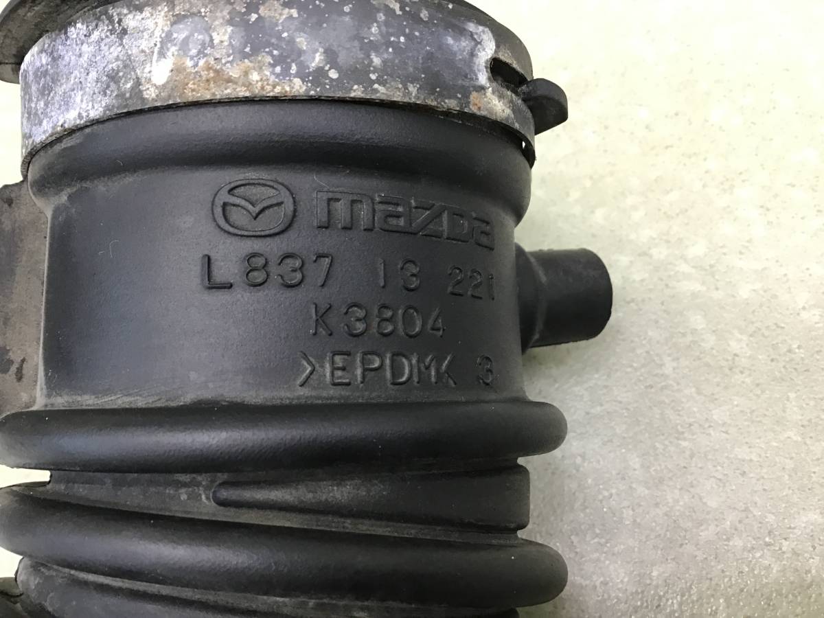 Патрубок воздушного фильтра Mazda 6 (GH) 2007-2012 Патрубок воздушного фильтра Mazda 6 (GH) 2007-2012