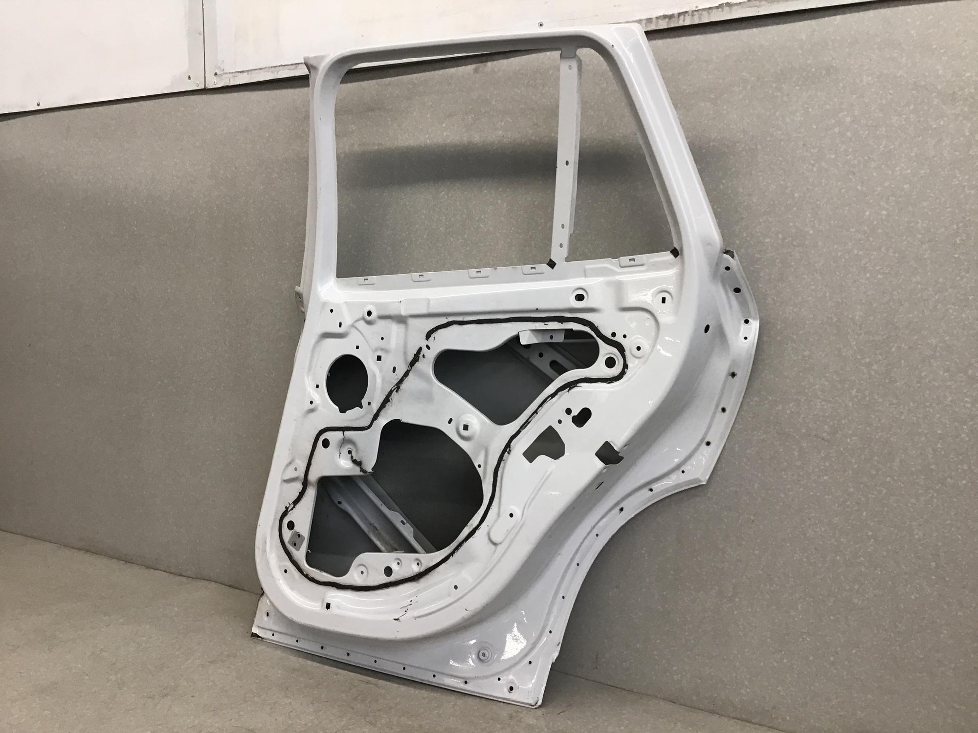 Дверь задняя правая, BMW X1 F48 2014> Дверь задняя правая, BMW X1 F48 2014>