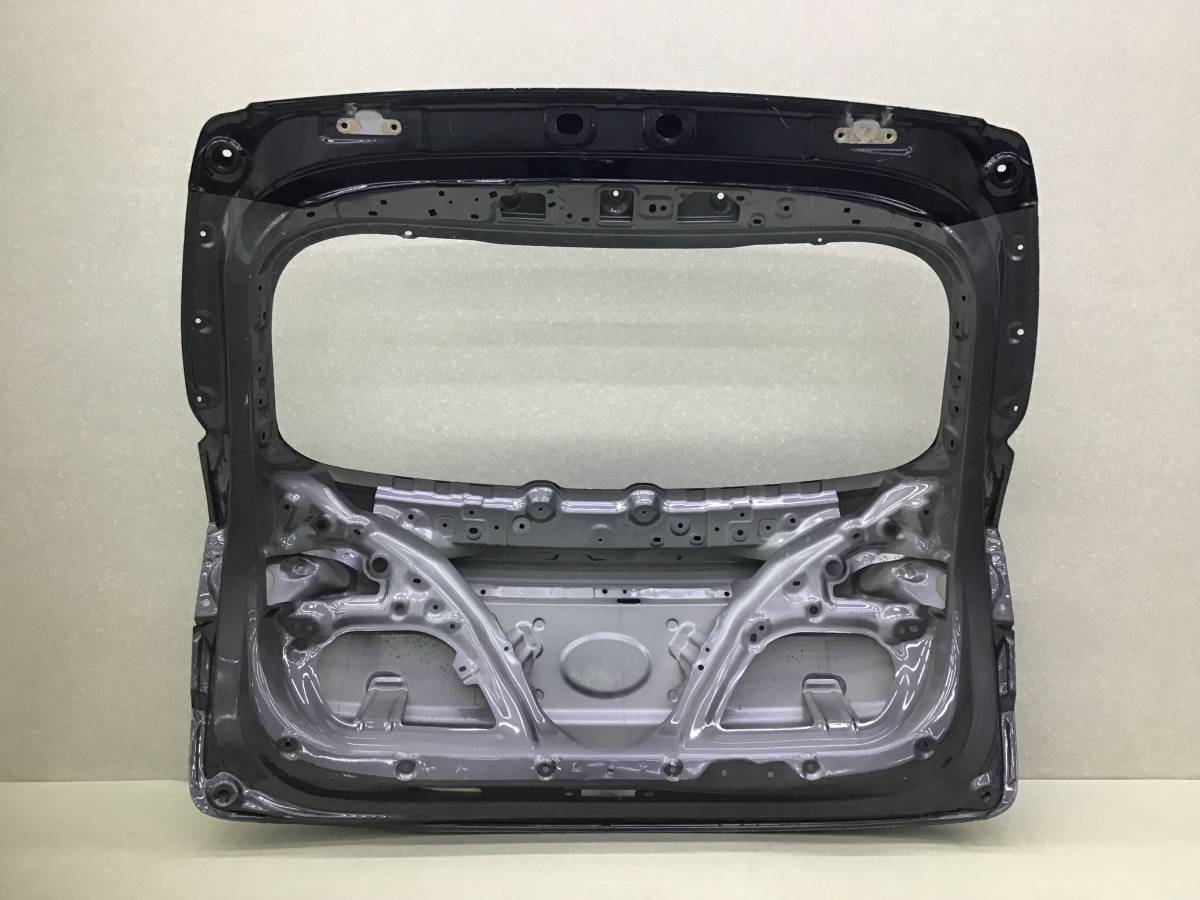 Дверь багажника Geely Coolray SX11 2018>