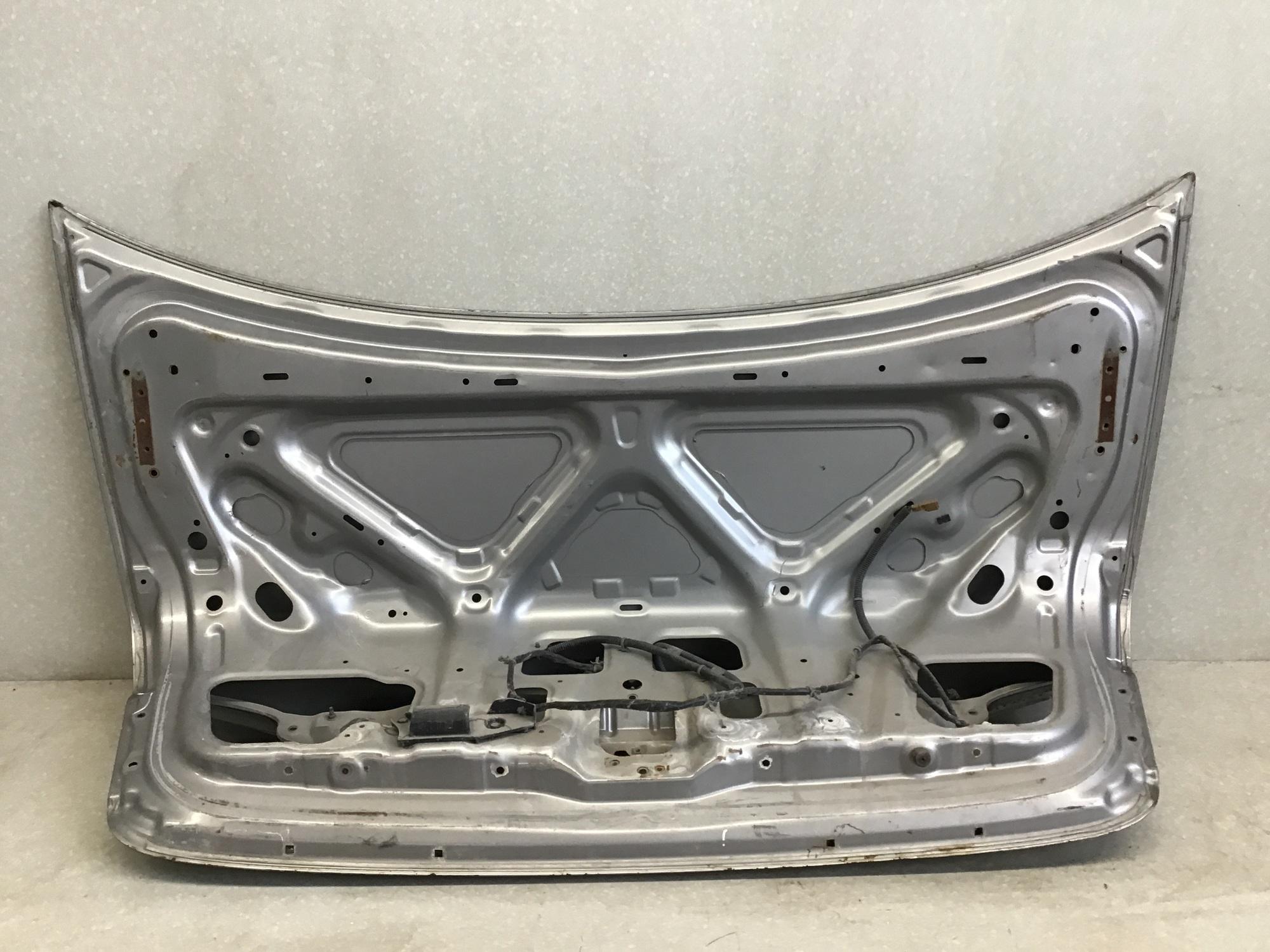 Крышка багажника, Nissan Maxima (A33) 2000-2005 Крышка багажника, Nissan Maxima (A33) 2000-2005