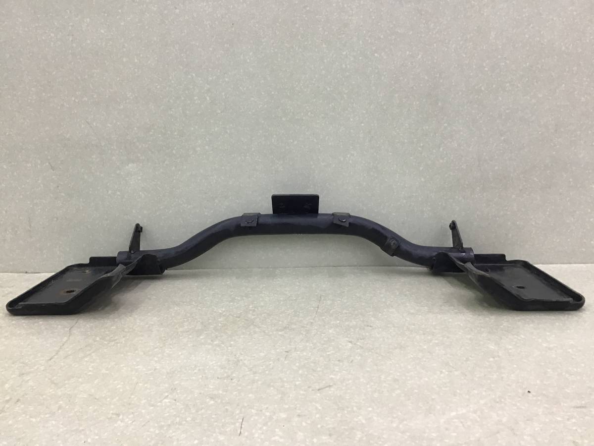 Балка передняя Hyundai HD 35-78 2003> Балка передняя Hyundai HD 35-78 2003>
