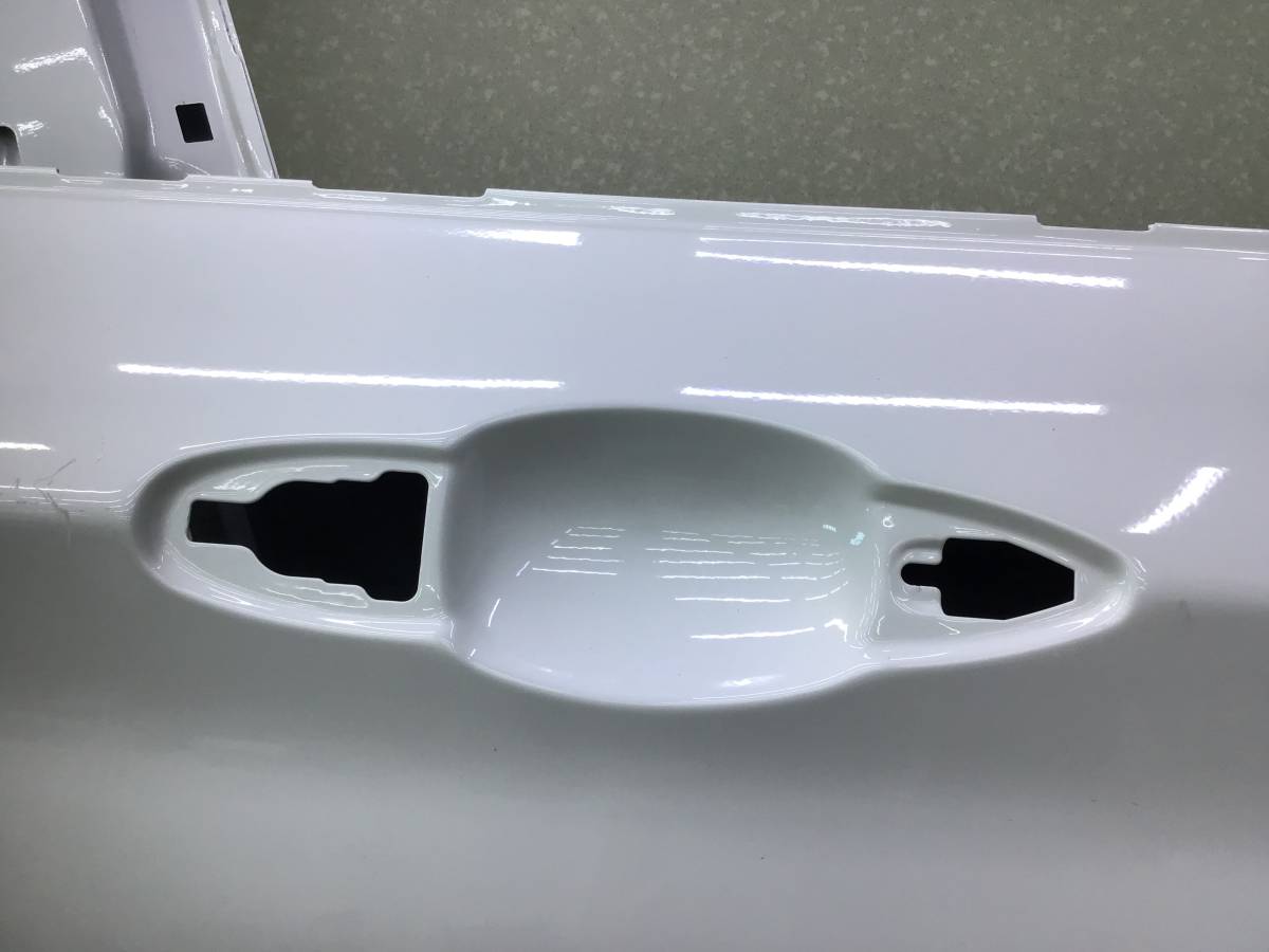 Дверь передняя правая BMW X1 F48 2014> Дверь передняя правая BMW X1 F48 2014>