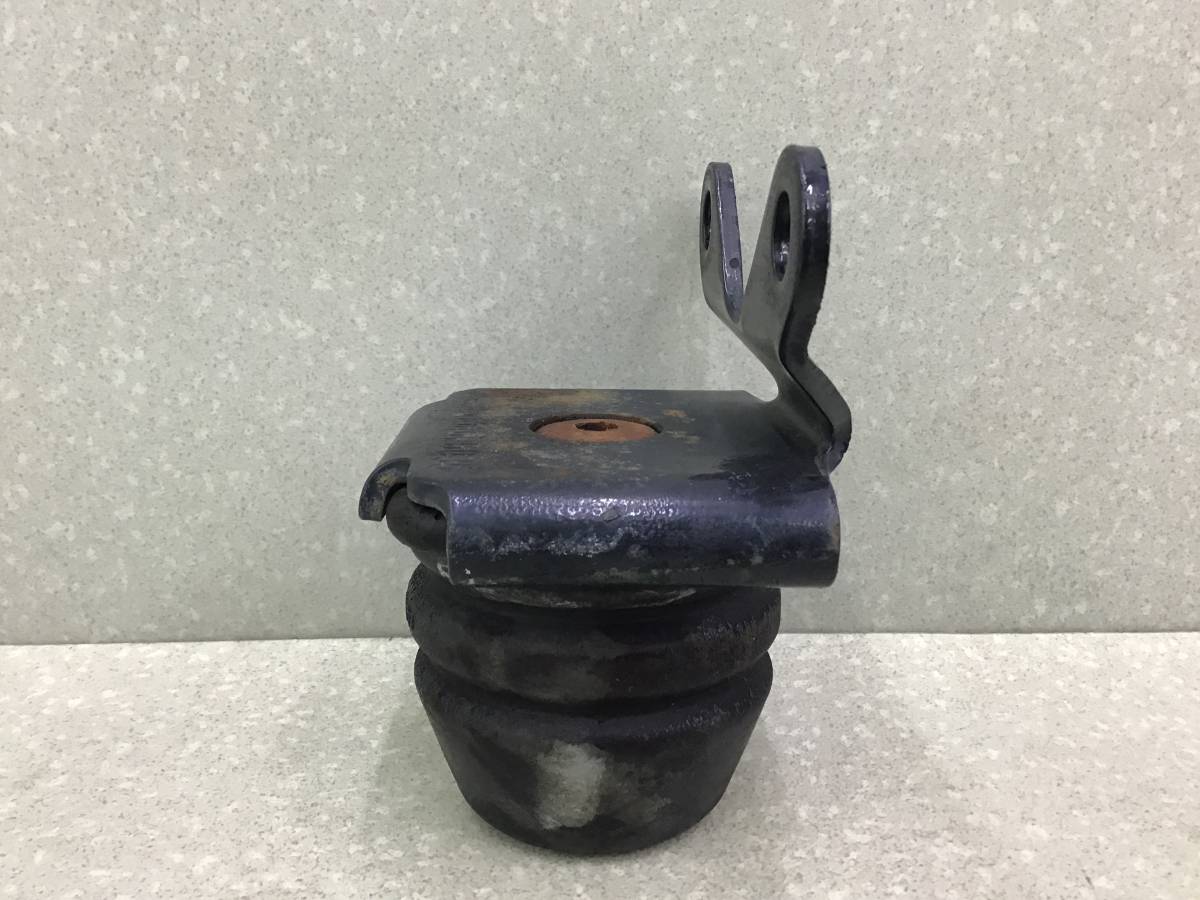 Отбойник передний MAN TGS 2007>