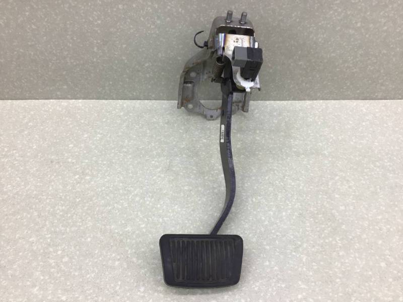 Педаль тормоза Hyundai Sonata 6 (YF) 2010-2014 Педаль тормоза Hyundai Sonata 6 (YF) 2010-2014