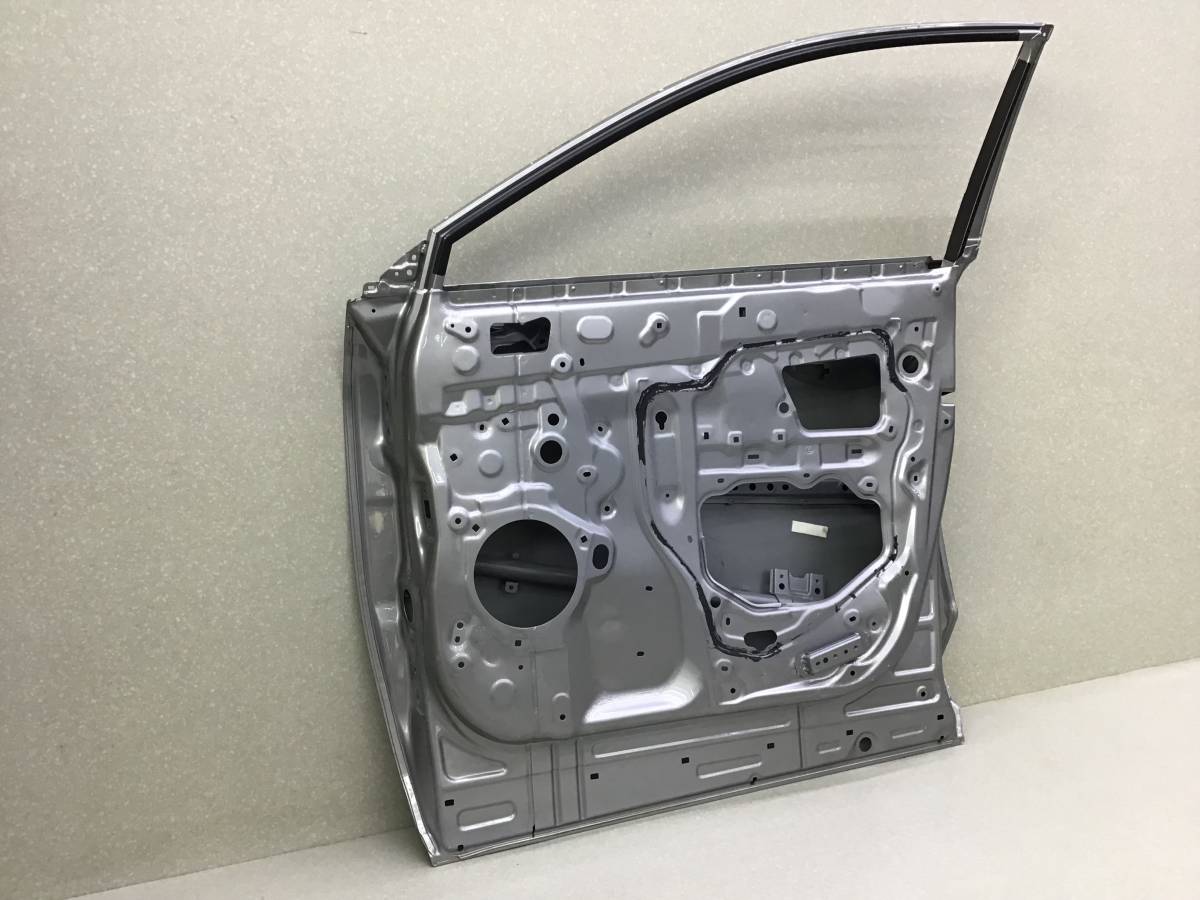 Дверь передняя правая Lexus NX 200 (ZGZ10) 2014-2021 Дверь передняя правая Lexus NX 200 (ZGZ10) 2014-2021