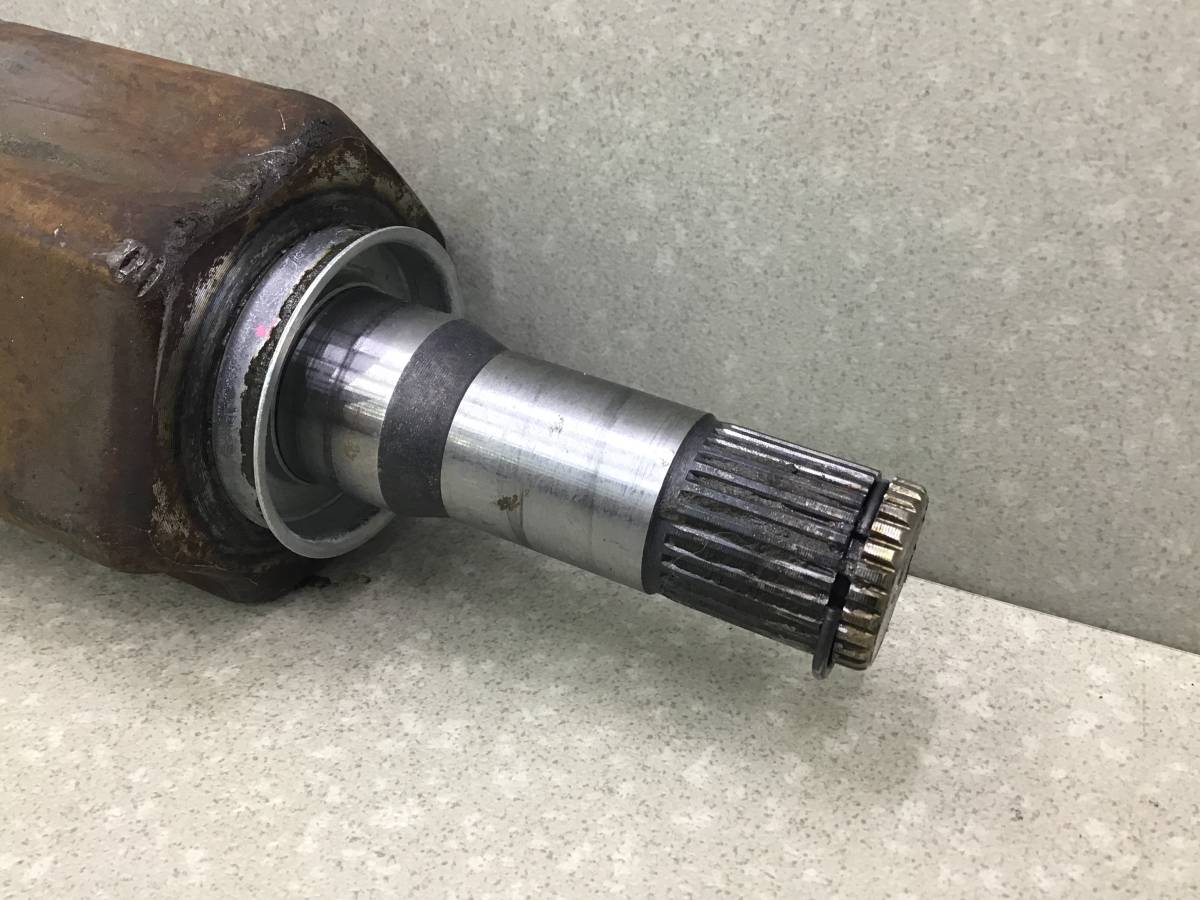 Полуось передняя левая Ford Explorer (U502) 2010-2019 Полуось передняя левая Ford Explorer (U502) 2010-2019