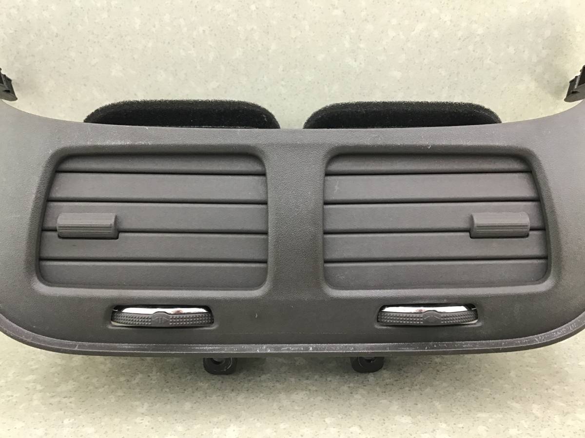 Дефлектор воздушный Chevrolet Cobalt (T250) 2011-2015 Дефлектор воздушный Chevrolet Cobalt (T250) 2011-2015