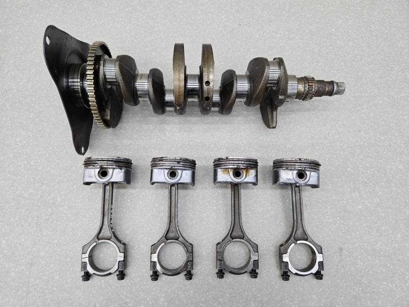 Коленвал Kia Cerato 3 (YD) 2013-2020 Коленвал Kia Cerato 3 (YD) 2013-2020