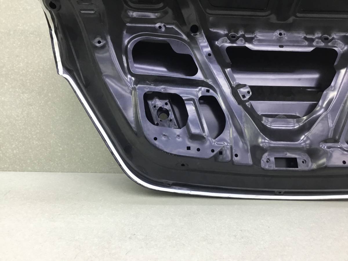 Крышка багажника Hyundai Solaris 1 (RB) 2010-2017 Крышка багажника Hyundai Solaris 1 (RB) 2010-2017