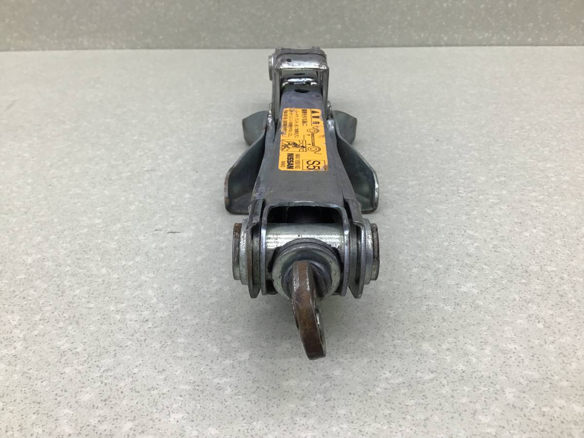 Домкрат Nissan Juke (F15) 2011> Домкрат Nissan Juke (F15) 2011>