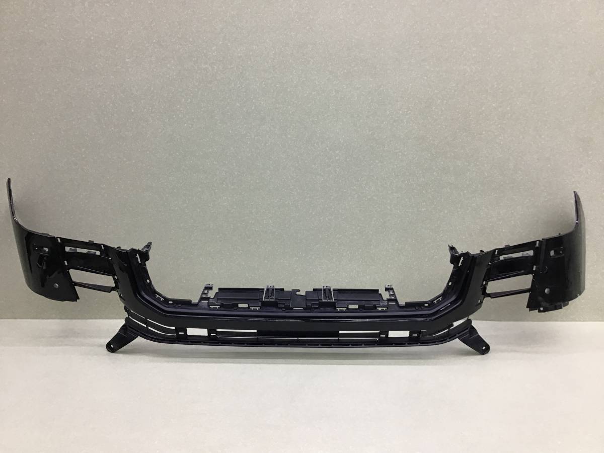 Бампер передний Toyota Land Cruiser (J300) 2021>