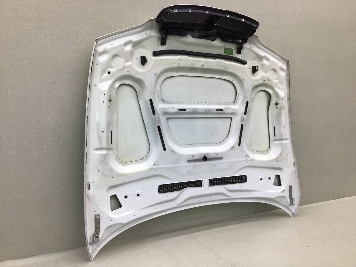 Капот BMW 7-Series E65,E66 2001-2008 Капот BMW 7-Series E65,E66 2001-2008