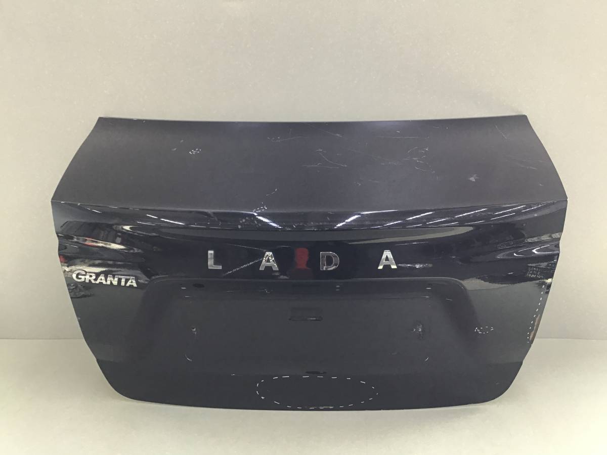 Крышка багажника Lada Granta (2190) 2011-н.в. Крышка багажника Lada Granta (2190) 2011-н.в.