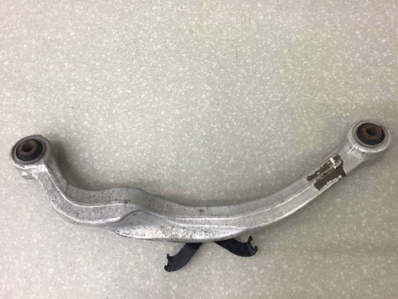 Рычаг задний поперечный Nissan Qashqai (J10) 2006-2013 Рычаг задний поперечный Nissan Qashqai (J10) 2006-2013