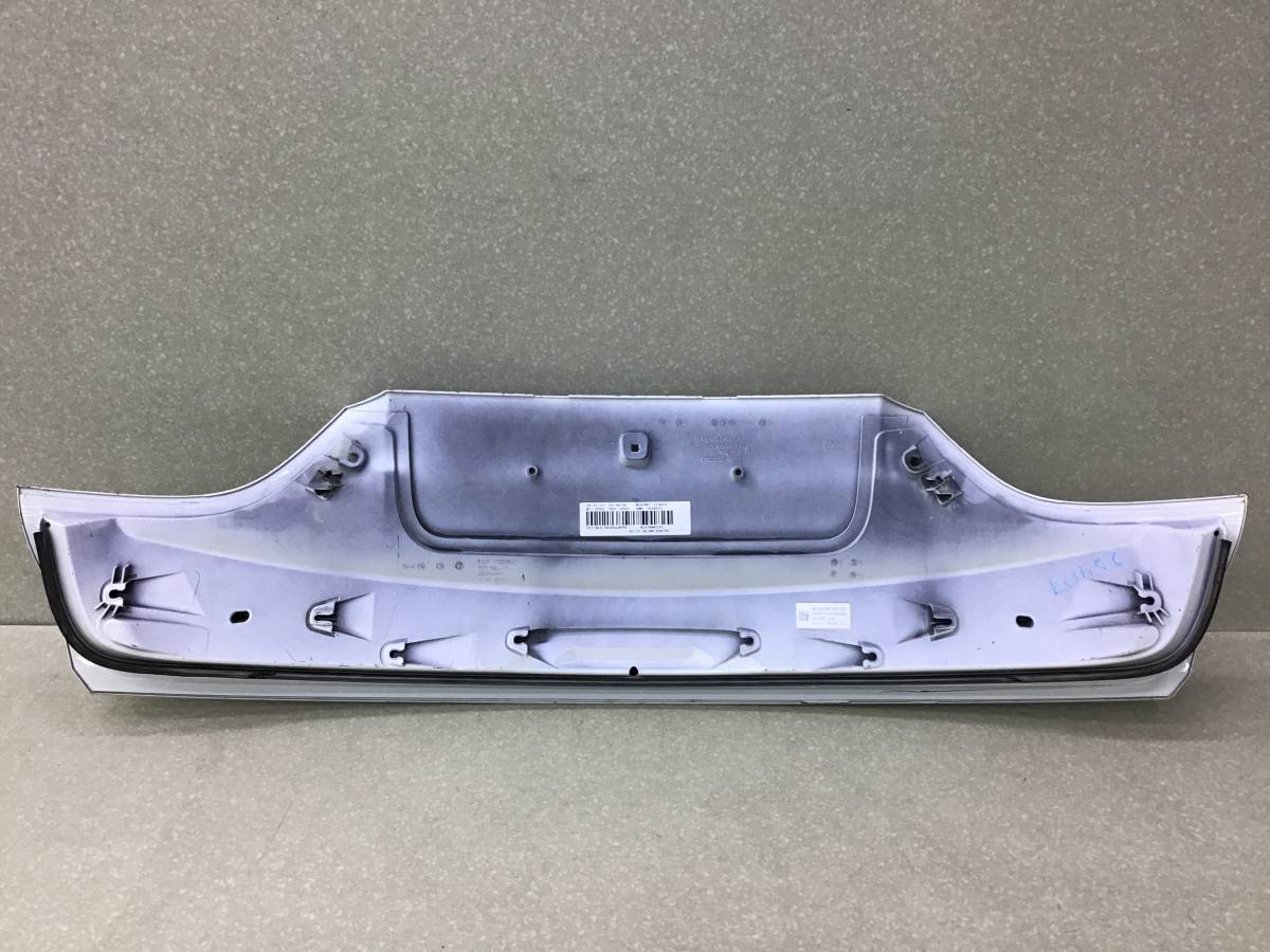 Накладка двери багажника BMW GT F07 2008> Накладка двери багажника BMW GT F07 2008>