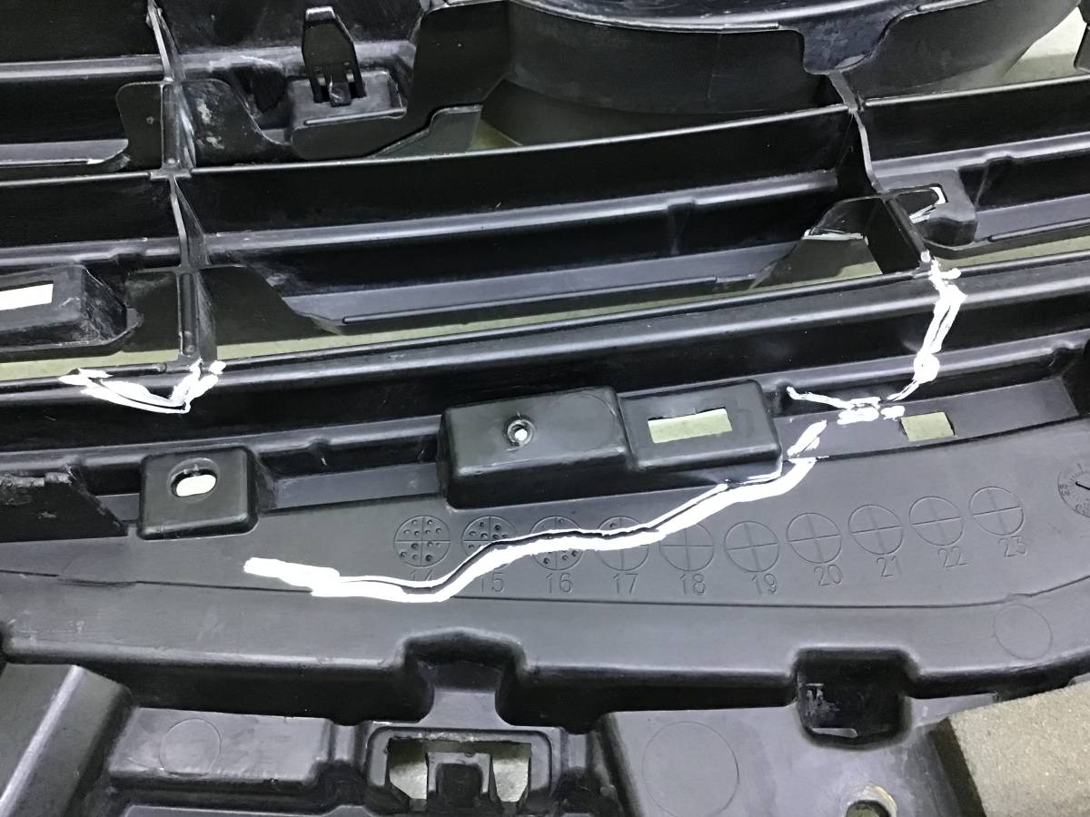 Решетка радиатора Mazda CX-5 (KE) 2011-2017 Решетка радиатора Mazda CX-5 (KE) 2011-2017