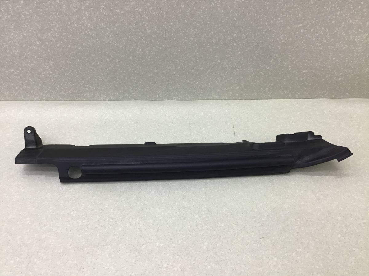 Накладка (кузов внутри) Lexus LX450D /570 (VDJ201) 2015-2022 Накладка (кузов внутри) Lexus LX450D /570 (VDJ201) 2015-2022