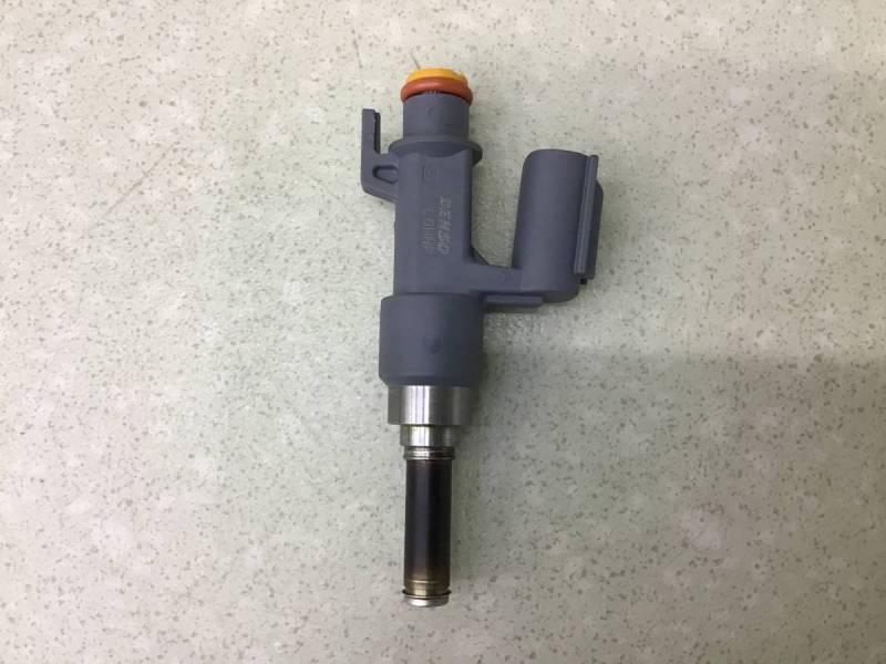 Форсунка инжекторная электрическая Toyota Land Cruiser (J300) 2021>