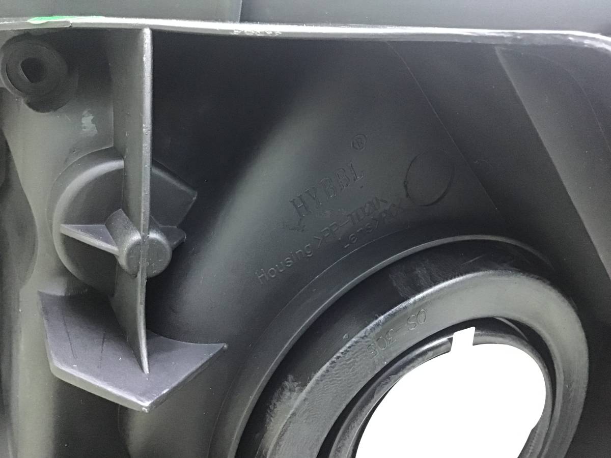 Фара правая Toyota Corolla (ZZE150) 2006-2013 Фара правая Toyota Corolla (ZZE150) 2006-2013