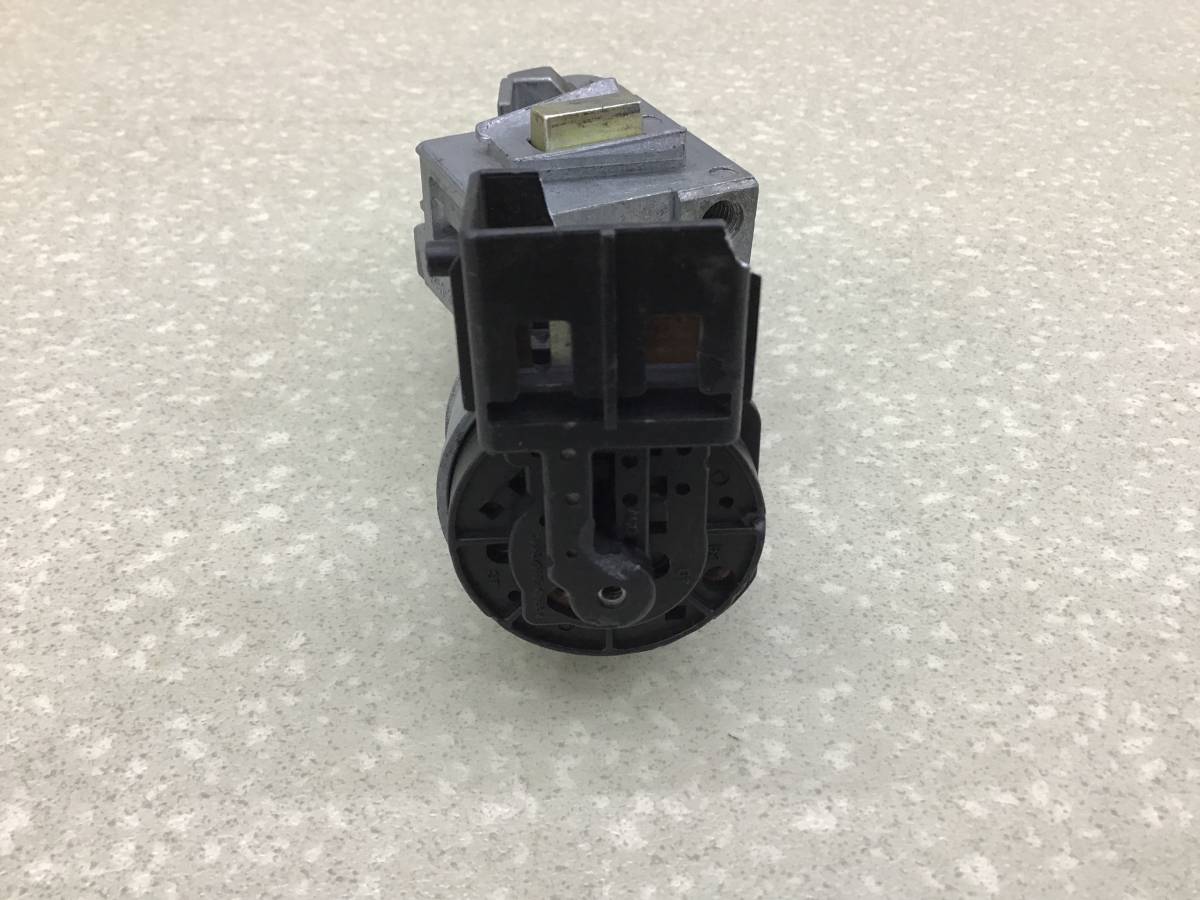 Замок зажигания Mazda Mazda 3 (BL) 2009-2013 Замок зажигания Mazda Mazda 3 (BL) 2009-2013