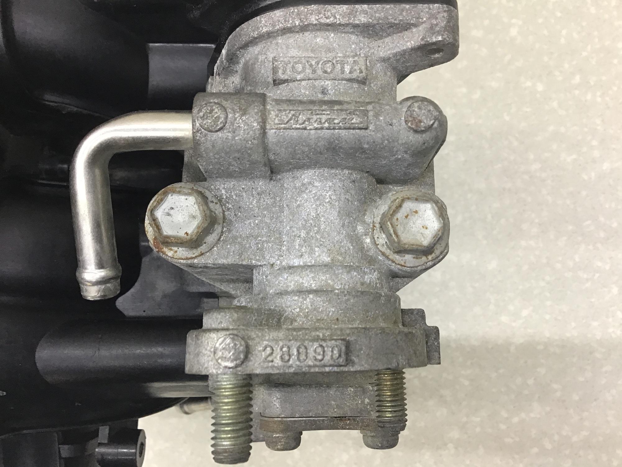 Коллектор впускной, Toyota RAV 4 2000-2005 Коллектор впускной, Toyota RAV 4 2000-2005