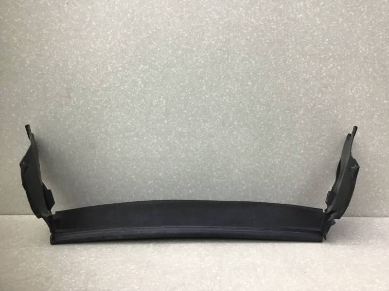Воздуховод радиатора BMW X3 E83 2004-2010 Воздуховод радиатора BMW X3 E83 2004-2010