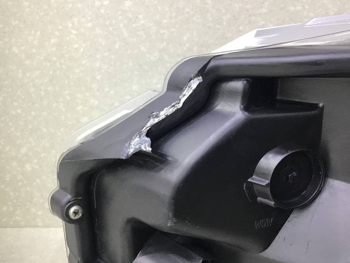 Фара правая Toyota Fortuner (GUN156, TGN156) 2015-н.в. Фара правая Toyota Fortuner (GUN156, TGN156) 2015-н.в.