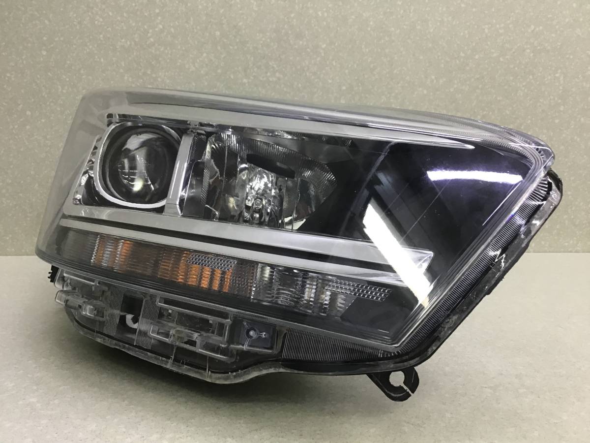 Фара правая Chery Tiggo 4 Pro (T19) 2021-н.в. Фара правая Chery Tiggo 4 Pro (T19) 2021-н.в.