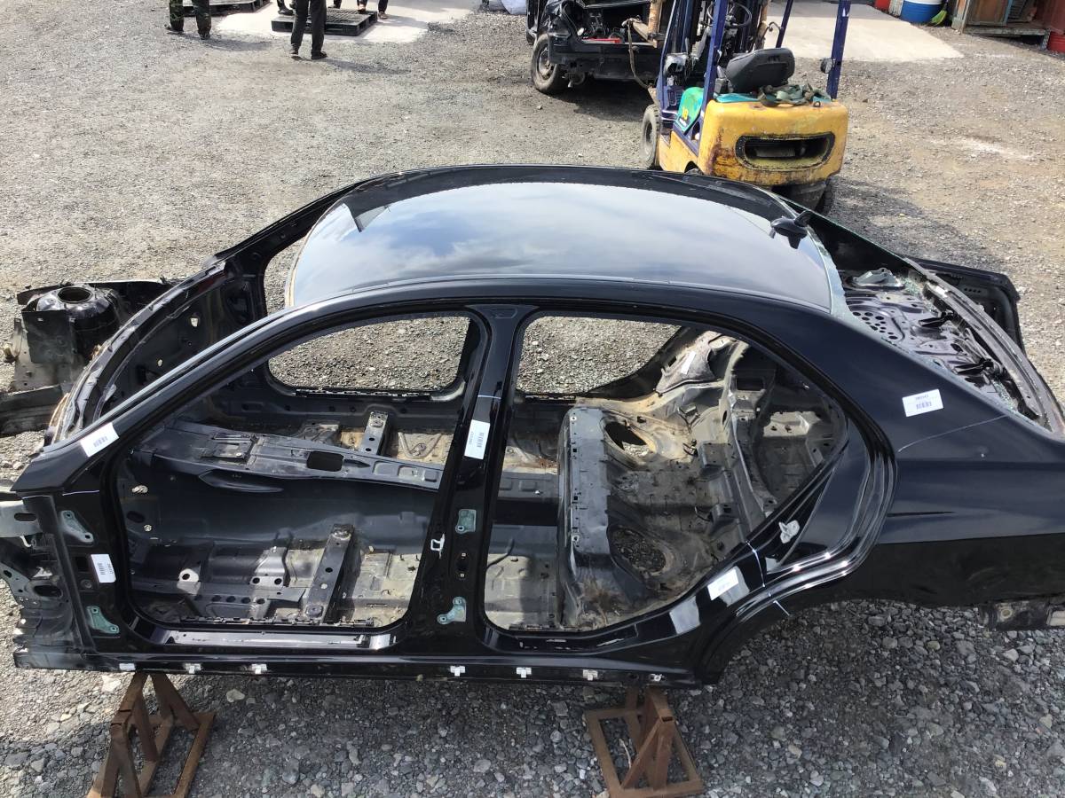 Крыша Mercedes-Benz E-Class (W212) 2009-2016 Крыша Mercedes-Benz E-Class (W212) 2009-2016