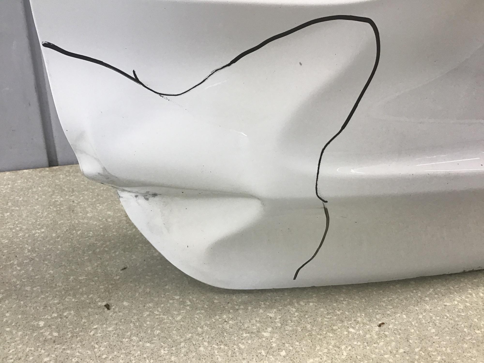 Дверь багажника, BMW X1 F48 2014> Дверь багажника, BMW X1 F48 2014>