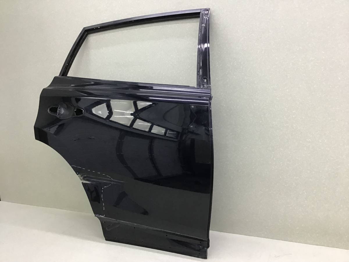 Дверь задняя правая Toyota Rav 4 (A40) 2013> Дверь задняя правая Toyota Rav 4 (A40) 2013>
