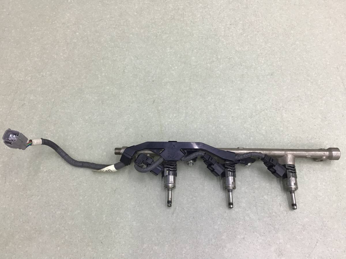 Рейка топливная (рампа) Toyota Land Cruiser (J300) 2021>