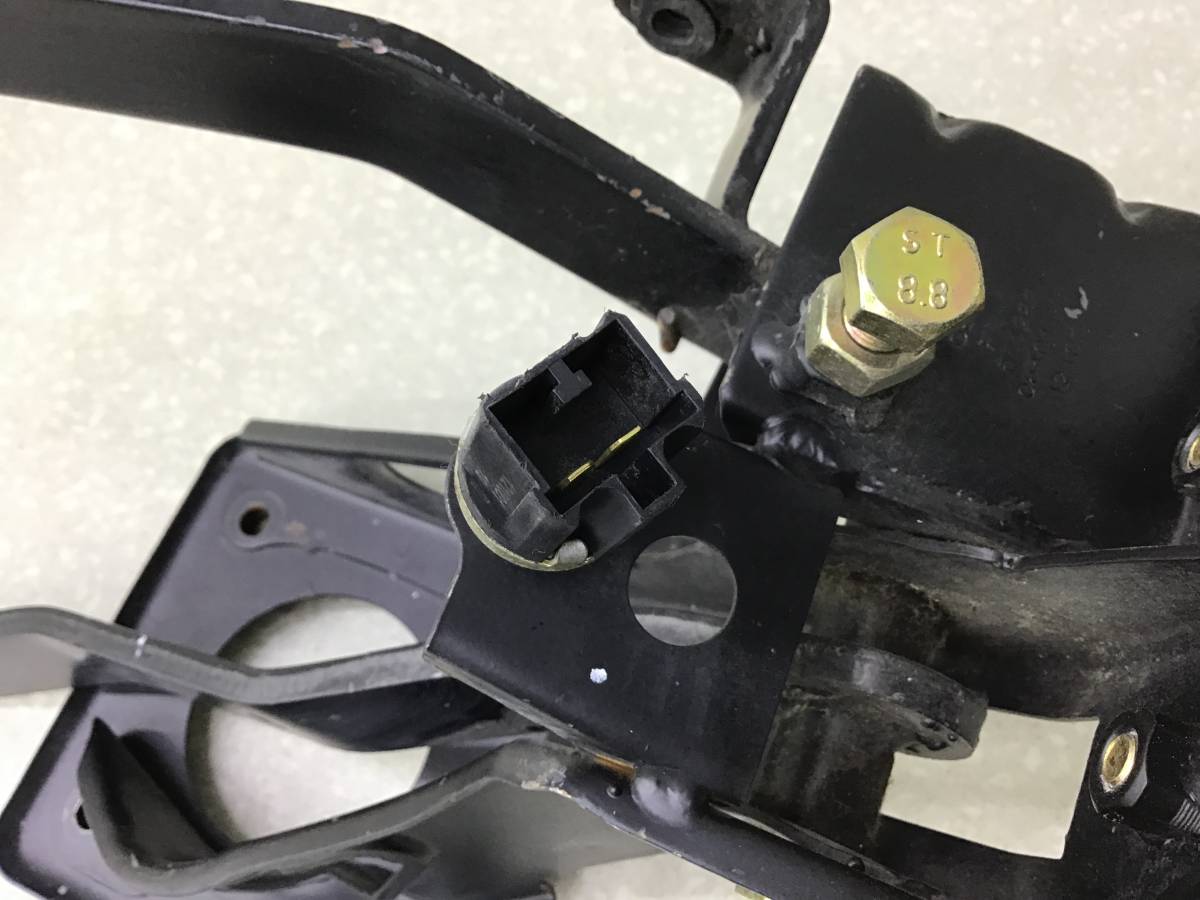 Блок педалей Geely Emgrand EC7 (FE1) 2009-2017 Блок педалей Geely Emgrand EC7 (FE1) 2009-2017
