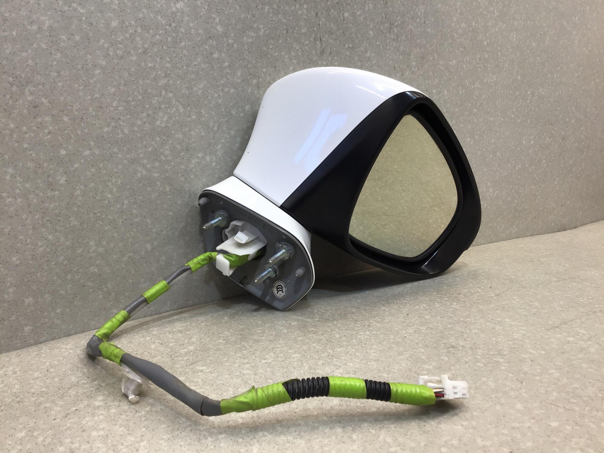 Зеркало правое электрическое Lexus GS 350 (GRL15) 2011-2016