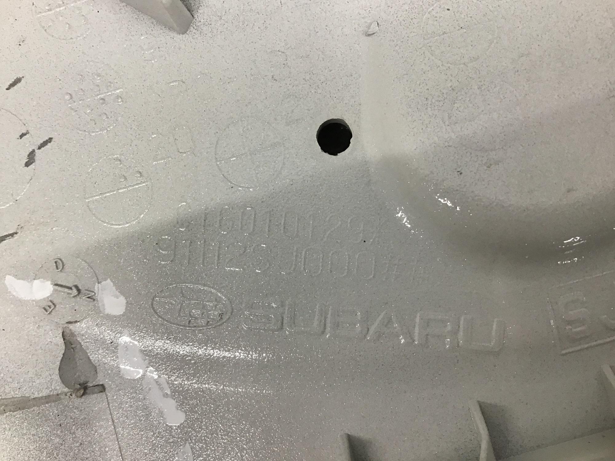 Накладка двери багажника, Subaru Forester (S14) 2019> Накладка двери багажника, Subaru Forester (S14) 2019>