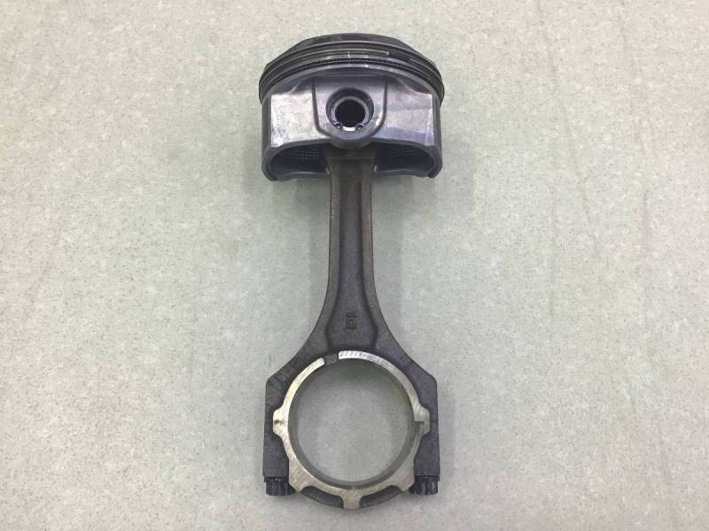 Поршень с шатуном Toyota Highlander (U50) 2013-2020