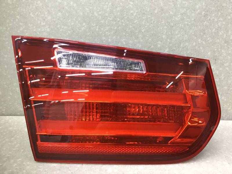 Фонарь задний внутренний левый BMW 3-series F30/F31 2011> Фонарь задний внутренний левый BMW 3-series F30/F31 2011>
