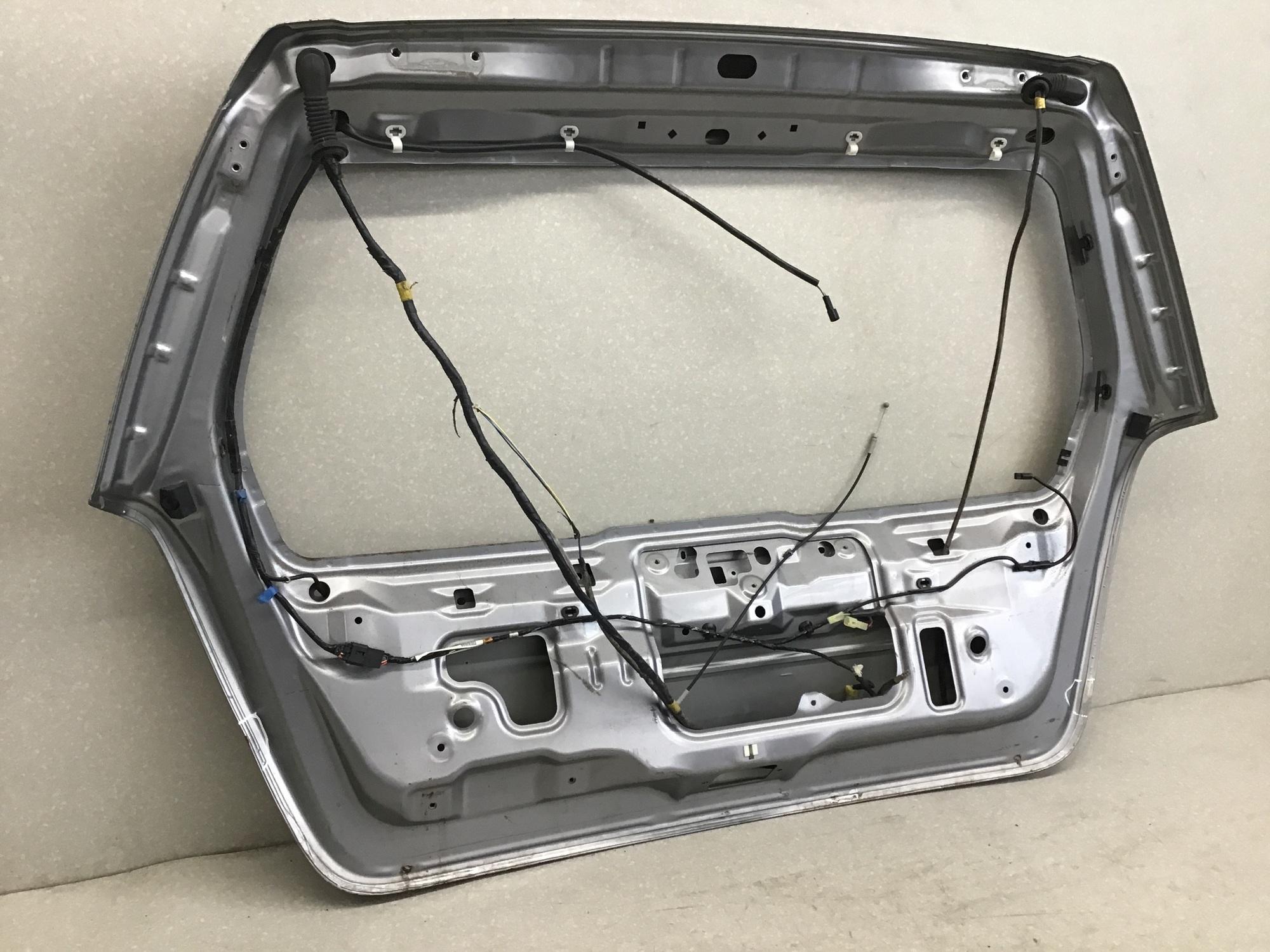 Дверь багажника, Subaru Forester (S11) 2002-2007 Дверь багажника, Subaru Forester (S11) 2002-2007