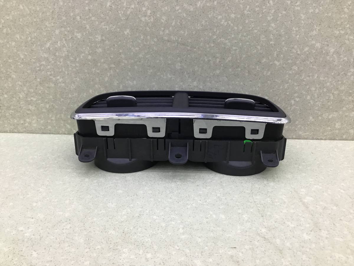 Дефлектор воздушный Nissan Terrano 3 (D10) 2014-2022