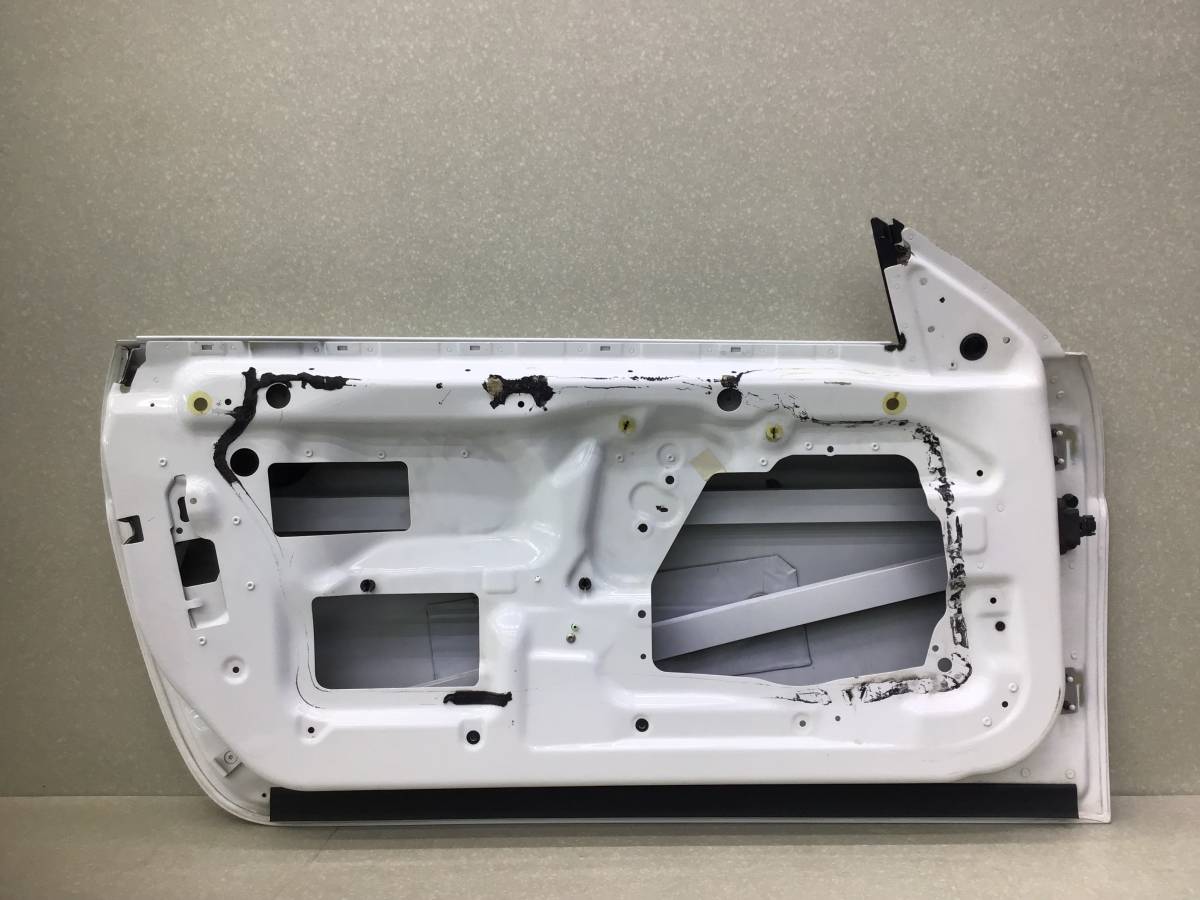 Дверь передняя левая BMW 6-Series E63 2003-2010 Дверь передняя левая BMW 6-Series E63 2003-2010
