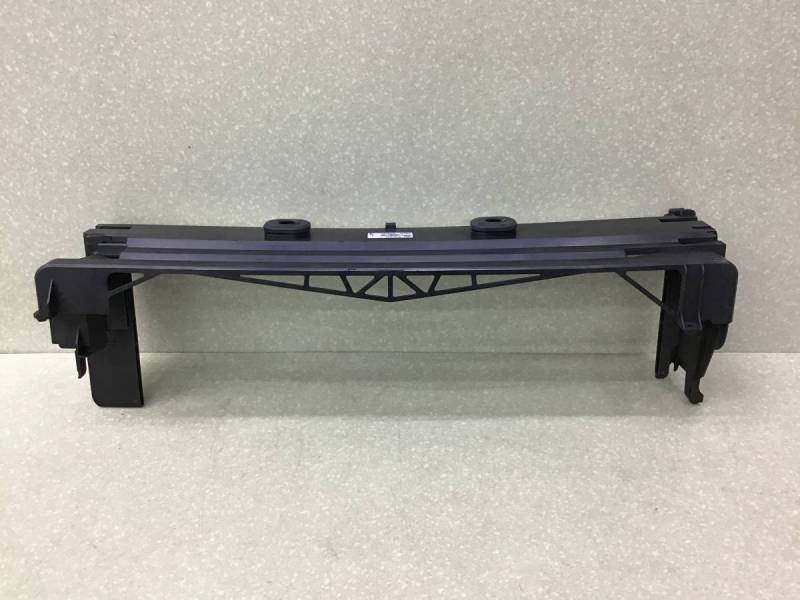 Рамка радиатора BMW 7-Series F01 2008-2015 Рамка радиатора BMW 7-Series F01 2008-2015