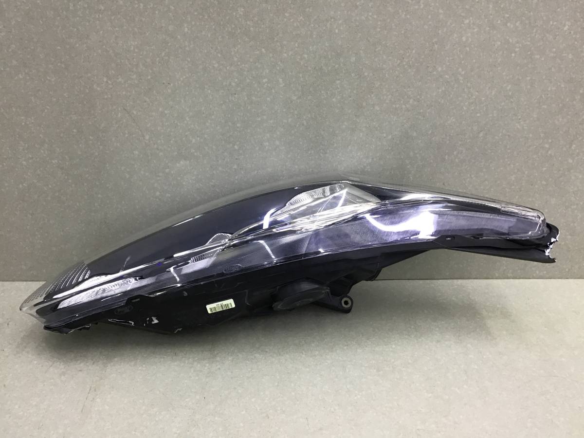 Фара правая Ford Fiesta (CB1) 2008-2019